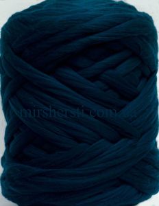 100% merino wool for felting and thick knitting, thick yarn, Ukraine.